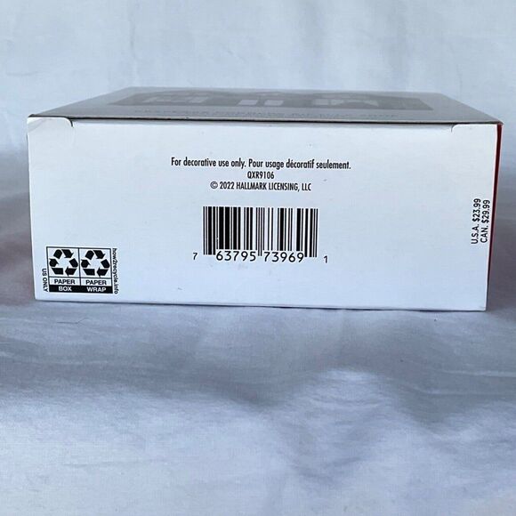 Keepsake Korners Bicycle Shop Ornament Nostalgic Houses & Shops 2022 Hallmark - Picture 6 of 7